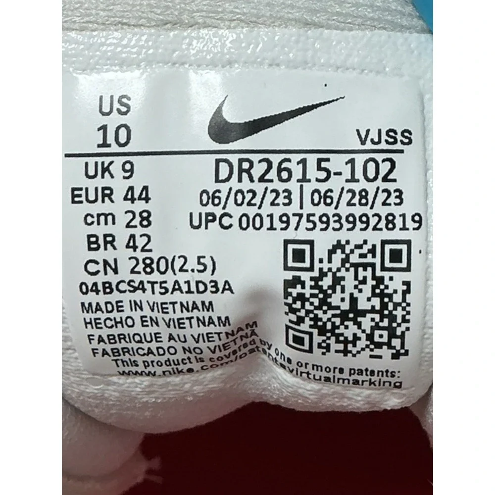 Nike Invincible 3 – Size 10 Men Running Shoe Grey White Fire Red NEW No Box